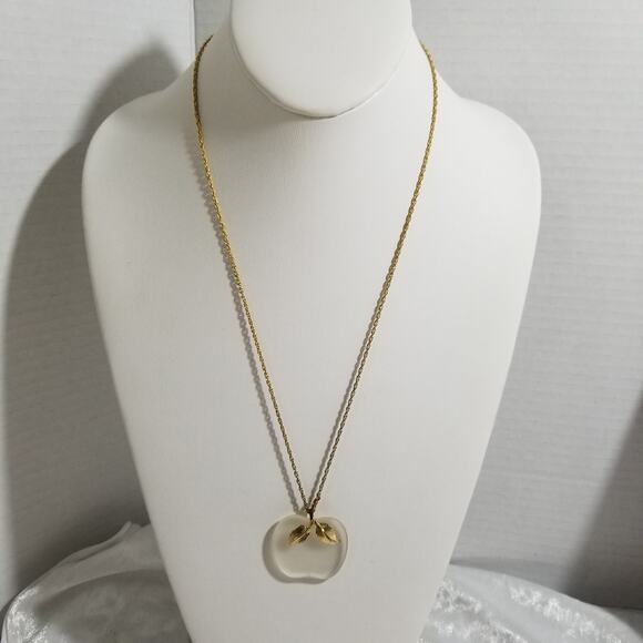 Avon gold tone clear apple 22"-1 1/2" wide pendant 1.1401 - Picture 5 of 8